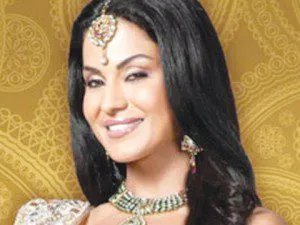 Controversial Veena Malik Turns Singer 1333312559 1210